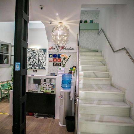Hostal San Francisco Sevilla Bagian luar foto