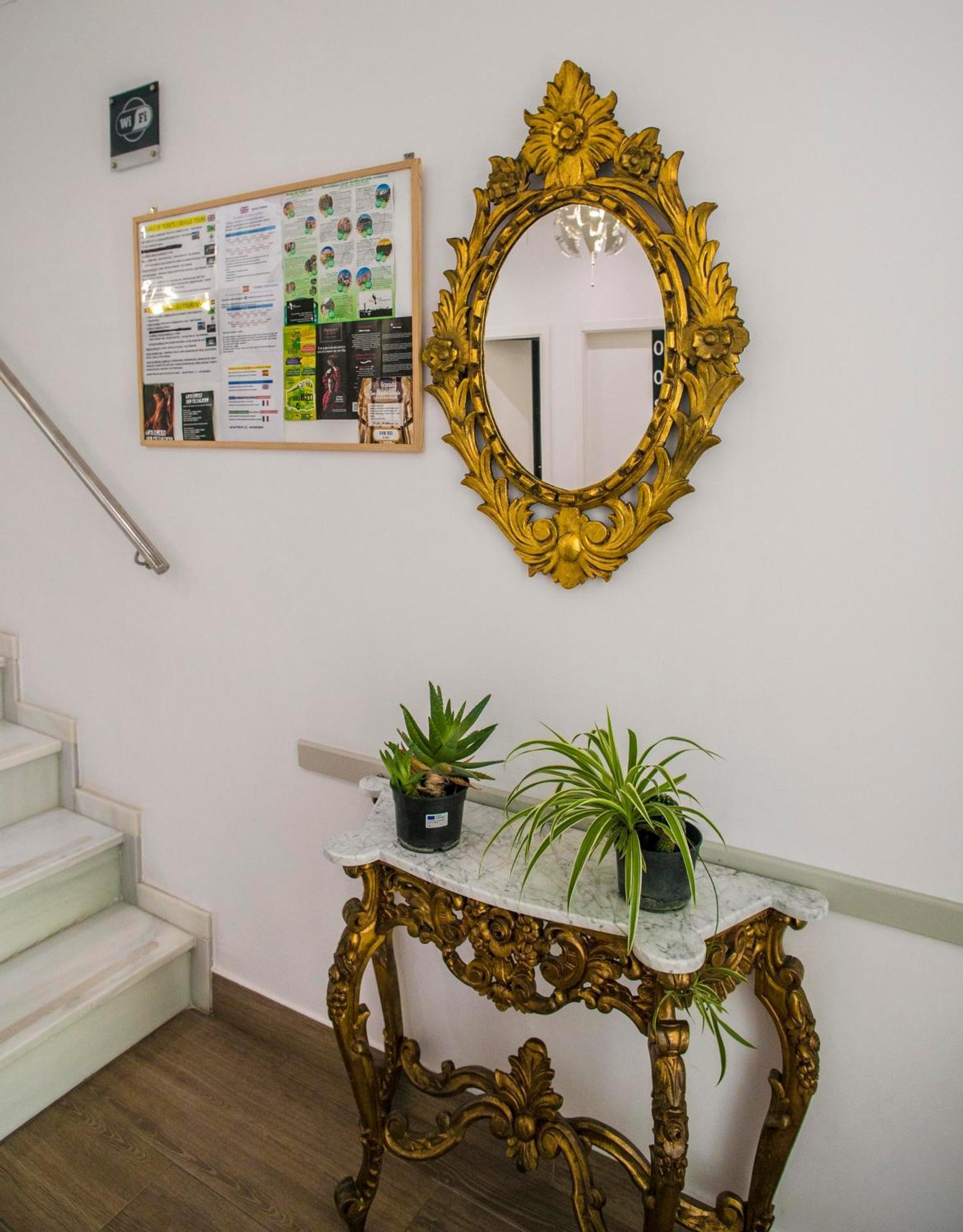 Hostal San Francisco Sevilla Bagian luar foto