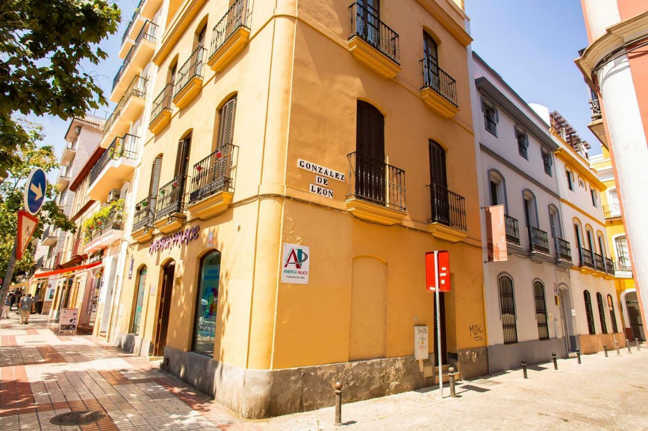 Hostal San Francisco Sevilla Bagian luar foto